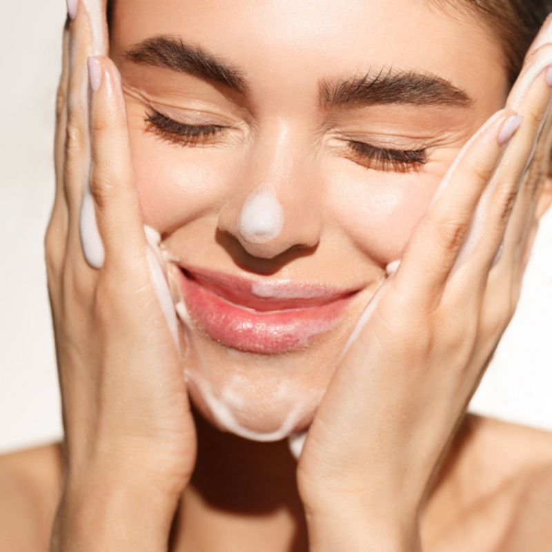 Greenwich SkinLabs Refresh Foaming Cleanser – GMS Skin Lab